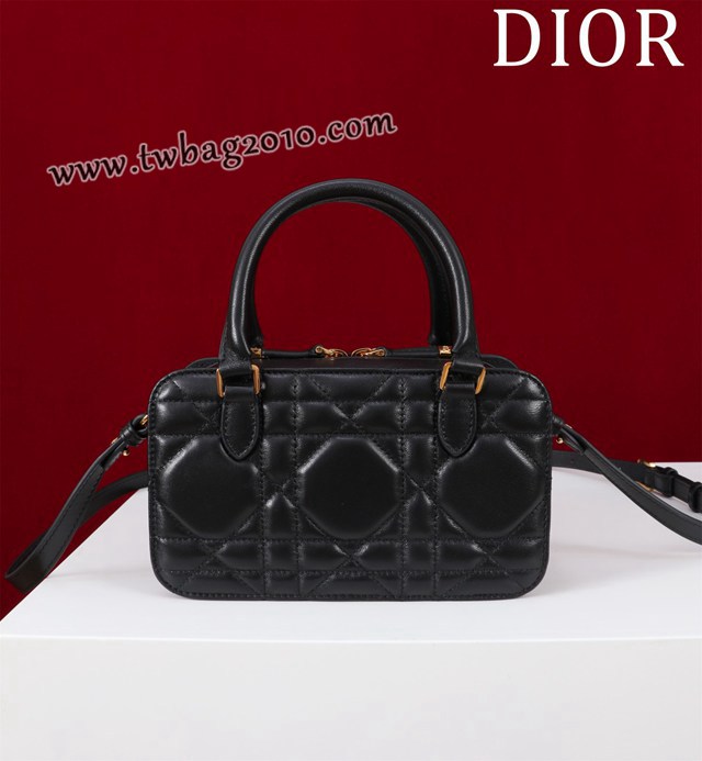 Dior专柜2024新款迪奥高仿原单迷你小方包蒙田30系列迷你医生包 djfk1481
